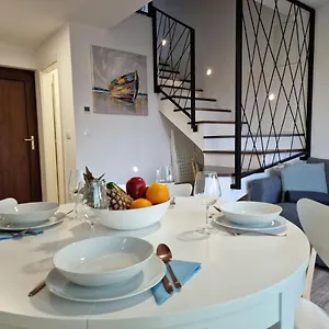 Appartamento Anna24 Holidays, Vantacici
