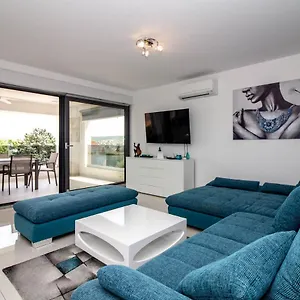  Apartment Luxury Luna