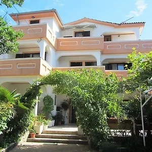  Apartman Ida