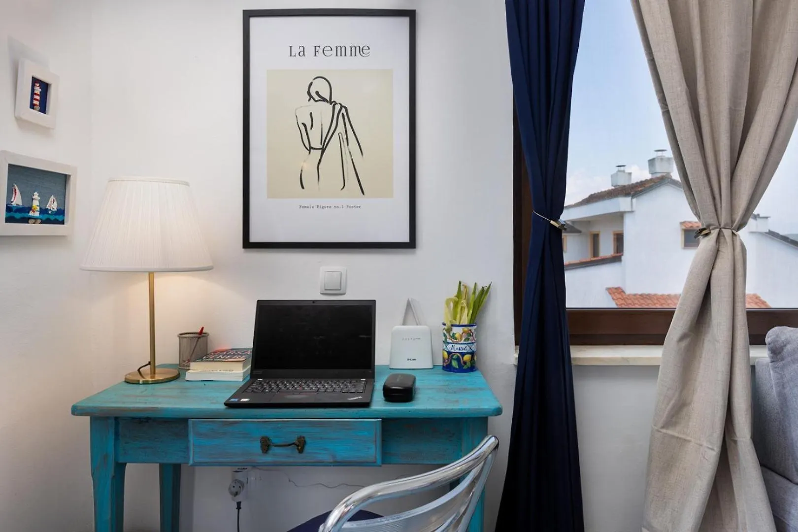Apartment Blue Gallery Vantacici