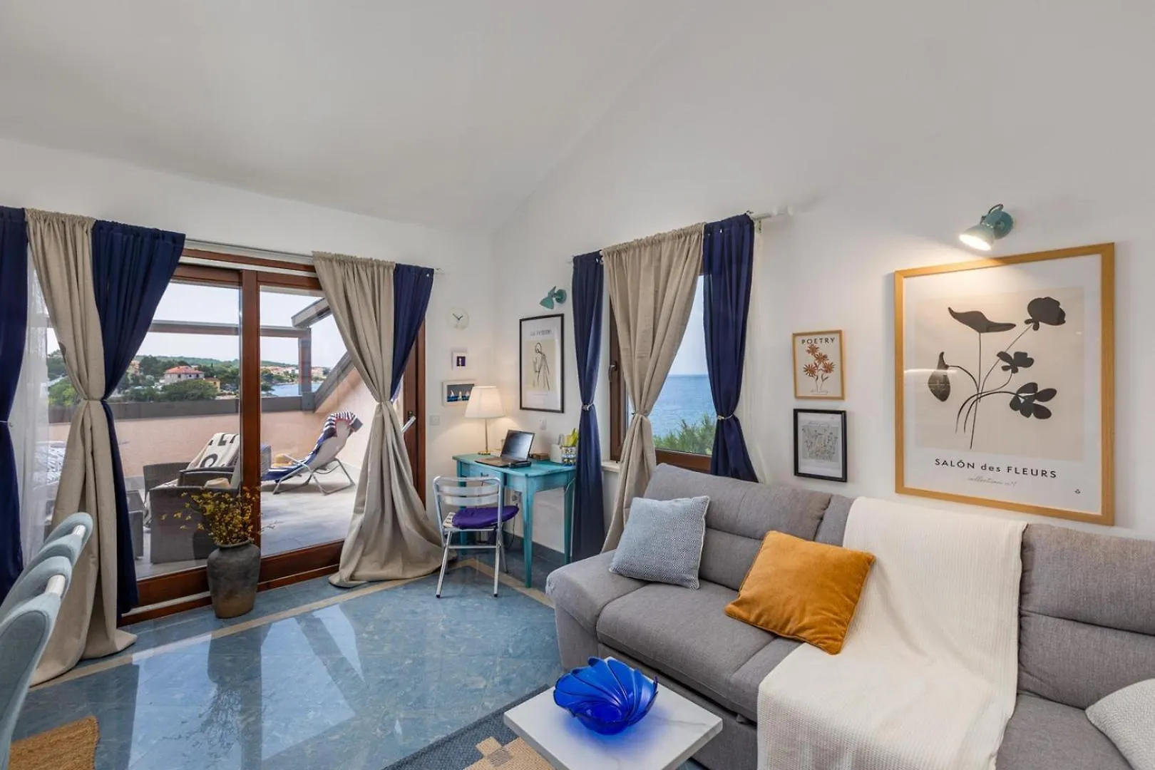 Apartment Blue Gallery Vantacici Croazia